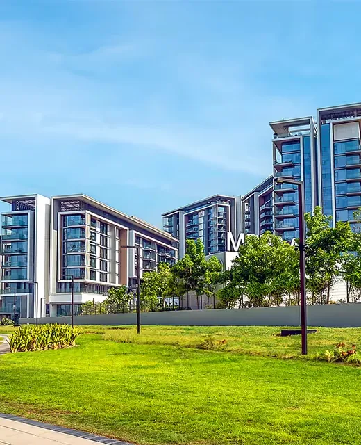 Bluewaters: community buildings and surroundings