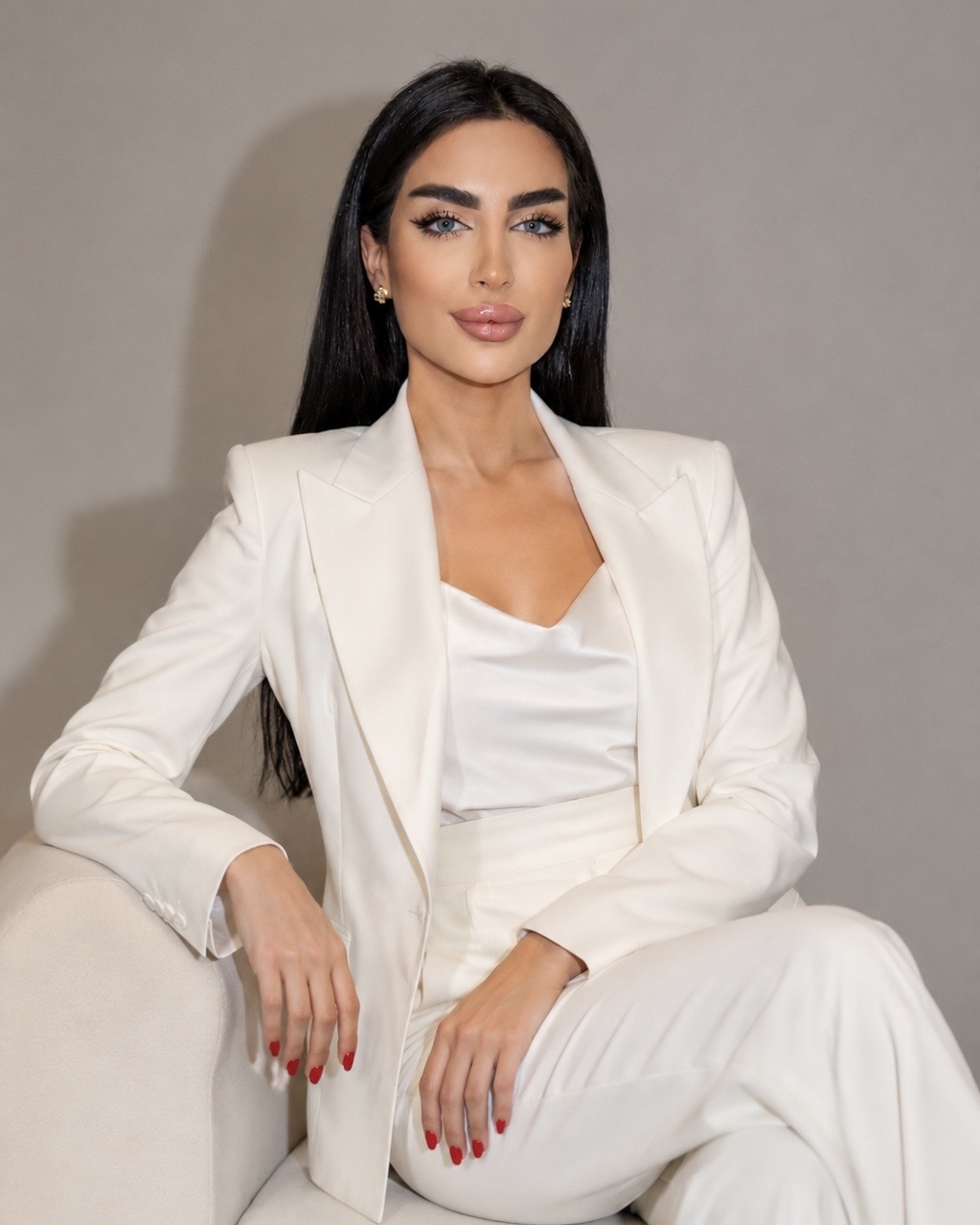 Emeline Godino, Co-Founder and Managing Director of Red Carpet Real Estate